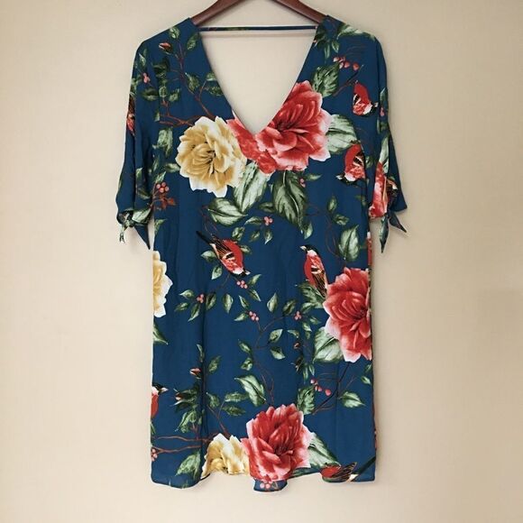 TIMING floralĀ cold shoulder boho dressāāSizeāsmall - Picture 3 of 10